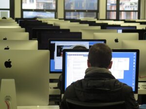 Les écoles informatiques